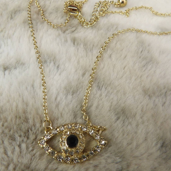 Luxevana Jewelry - Lucky Charm Evil Eye Necklace